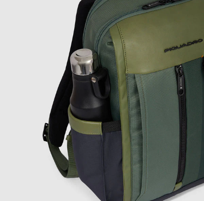 Zaino PIQUADRO con porta pc 14"VERDE